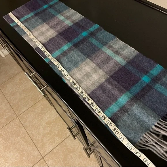 Kiltane Scotland Cashmere Scarf, Tartan blue, fringes, unisex, 64”x10.5”NWT - Picture 6 of 7